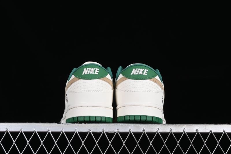 Nike Dunk Shoes